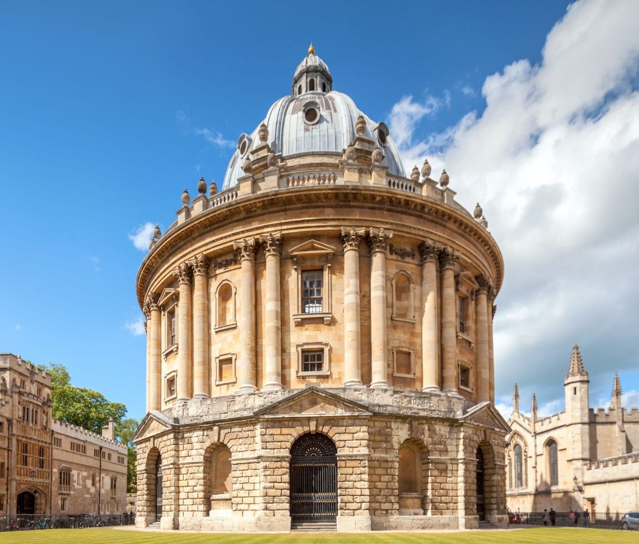The Radcliffe Camera in central Oxford beneath a blue sky Radcliffe Camera, Oxford