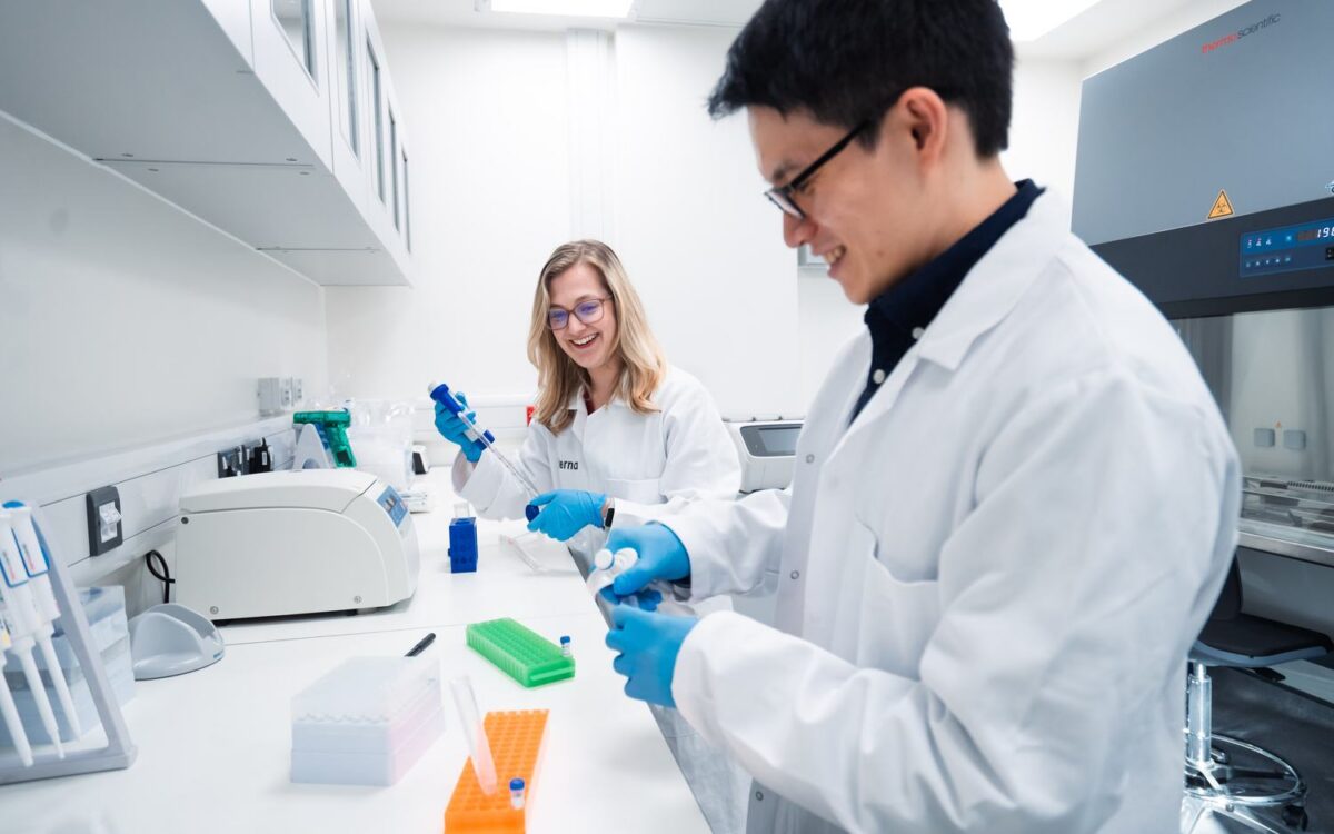 Scientists-Investors Scientist working in a shared laboratory